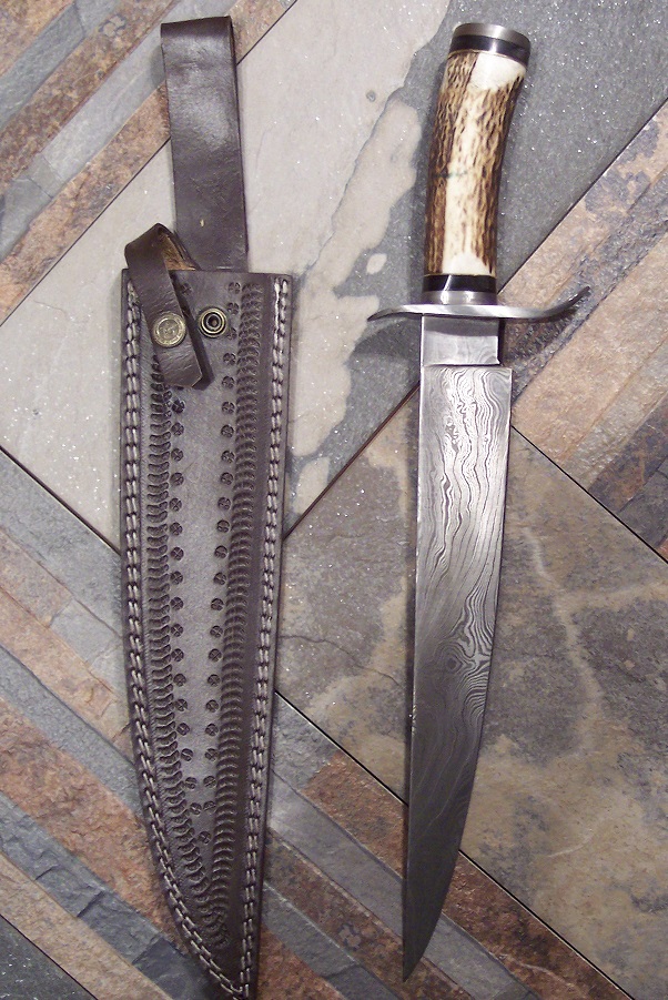Dakota Bowie knife